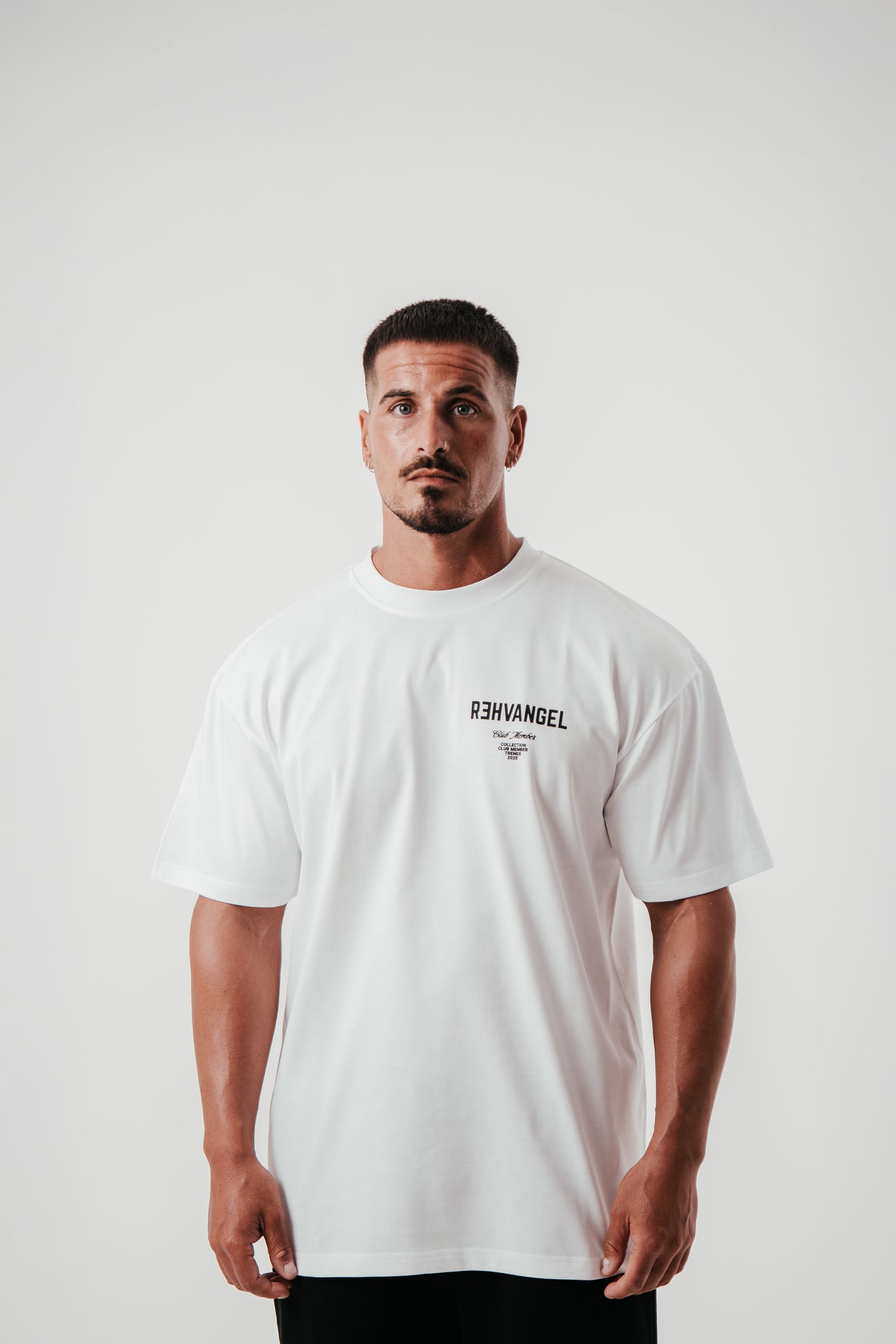WHITE CLUB MEMBER