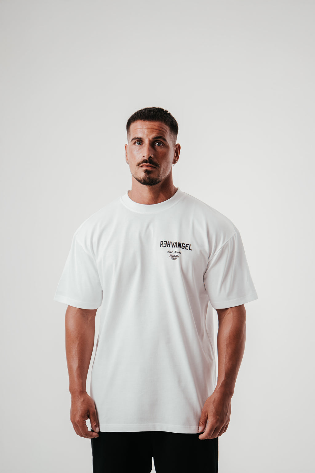WHITE CLUB MEMBER